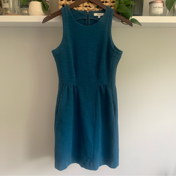 • [Madewell] Keynote Ponte Dress • - Picture 1 of 14